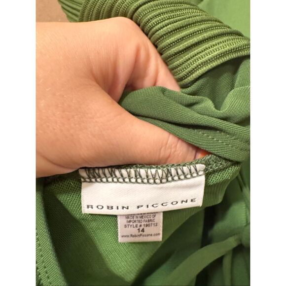 Robin Piccone One Piece - Picture 8 of 8